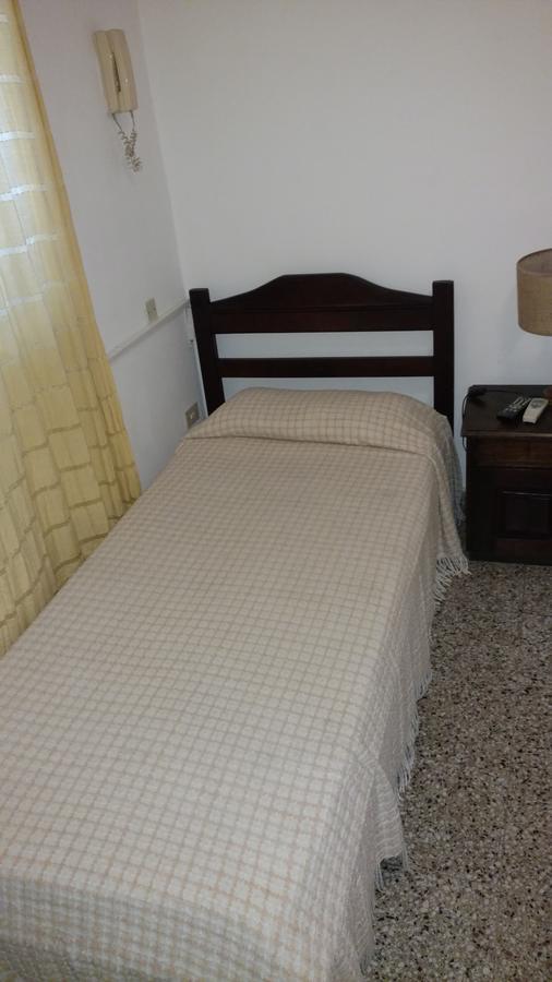 El Triangulo Hotel *
